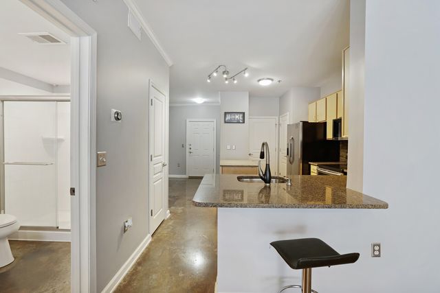 1803 Broadway Apt 611, Nashville, TN 37203