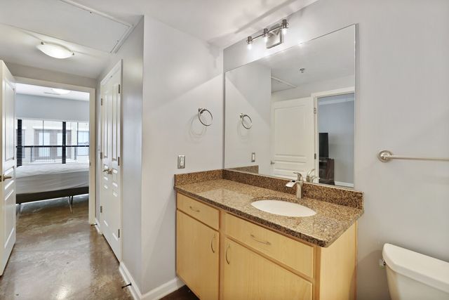1803 Broadway Apt 611, Nashville, TN 37203