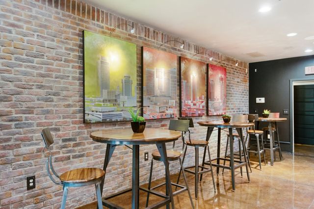 1803 Broadway Apt 611, Nashville, TN 37203