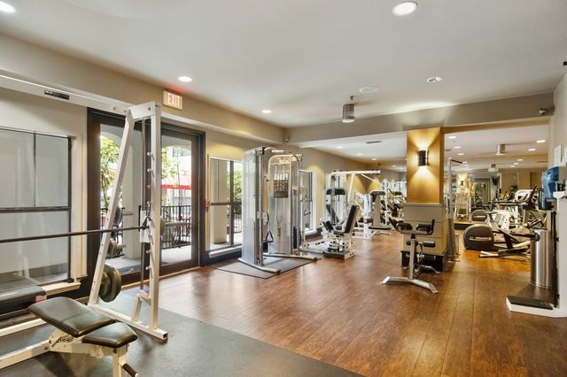 1803 Broadway Apt 611, Nashville, TN 37203