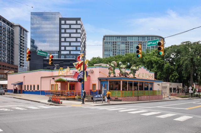 1803 Broadway Apt 611, Nashville, TN 37203