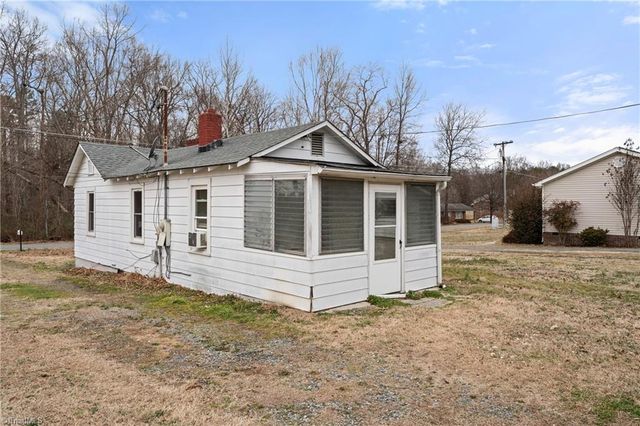 610 Piedmont Avenue, Gibsonville, NC 27249