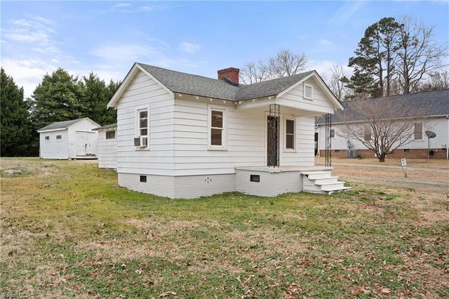610 Piedmont Avenue, Gibsonville, NC 27249