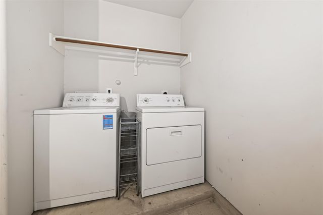 11034 Knobbley Oak Court, Houston, TX 77065