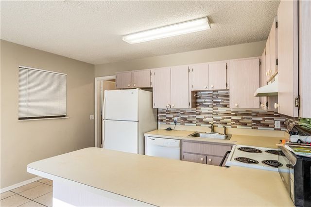 8485 22nd Street, Vero Beach, FL 32966