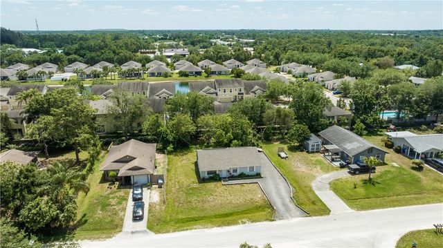 8485 22nd Street, Vero Beach, FL 32966