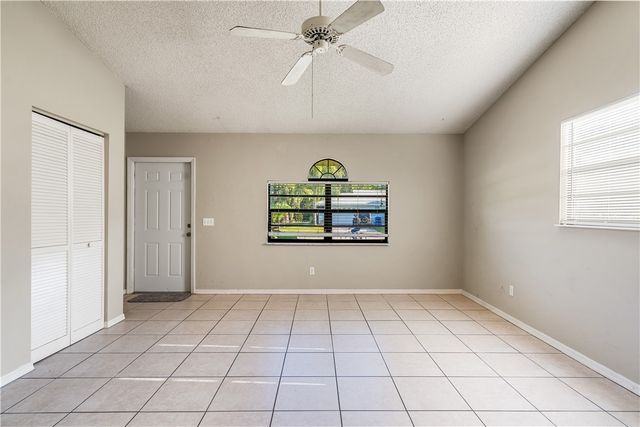 8485 22nd Street, Vero Beach, FL 32966