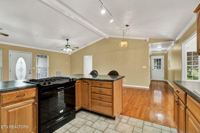 1454 NW Benjamin Circle, Cleveland, TN 37312