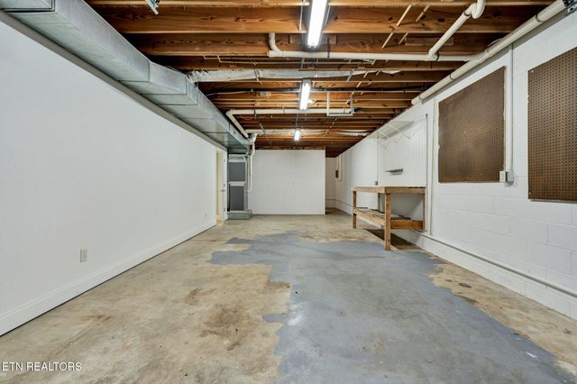 1454 NW Benjamin Circle, Cleveland, TN 37312