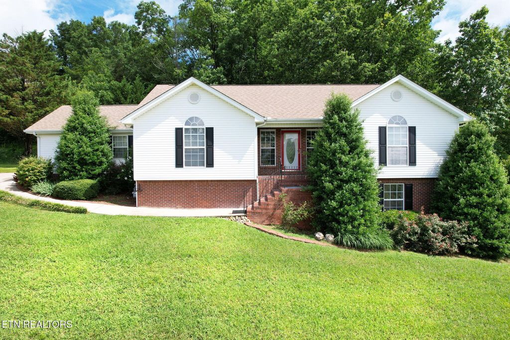 1454 NW Benjamin Circle, Cleveland, TN 37312
