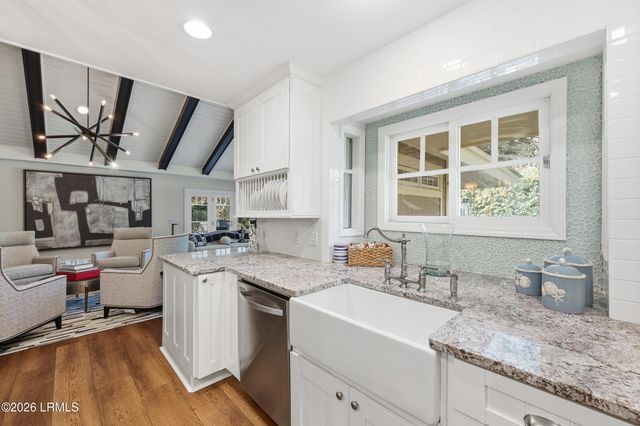 6 Greenwood Court, Hilton Head Island, SC 29928