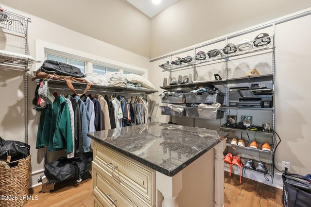 6 Greenwood Court, Hilton Head Island, SC 29928