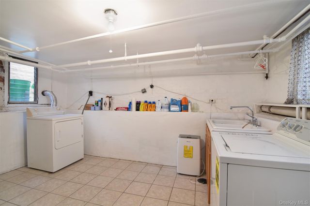 262 N Fulton Avenue, Fleetwood, NY 10552