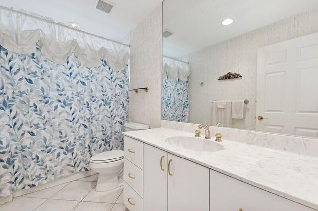 11582 Dunes Road, Boynton Beach, FL 33436