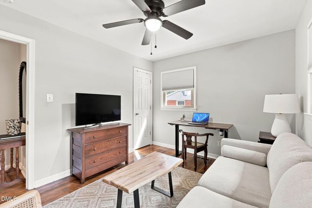 913 Greenwich Street, Raleigh, NC 27610