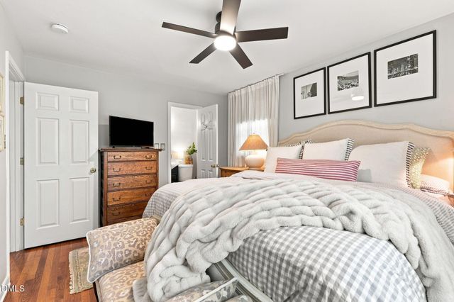 913 Greenwich Street, Raleigh, NC 27610