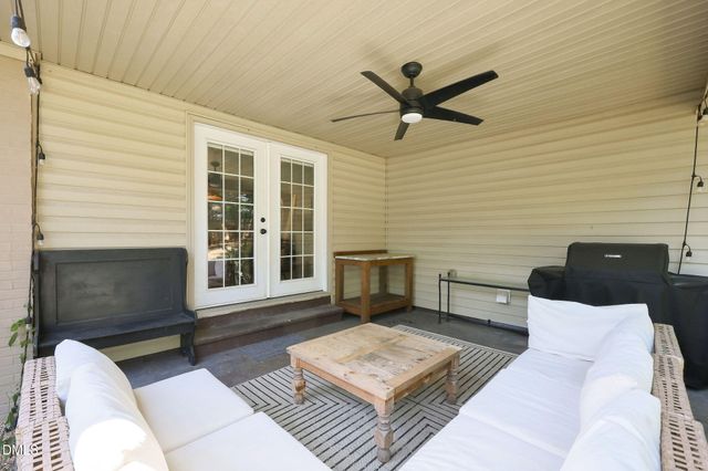 913 Greenwich Street, Raleigh, NC 27610