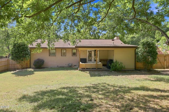 913 Greenwich Street, Raleigh, NC 27610