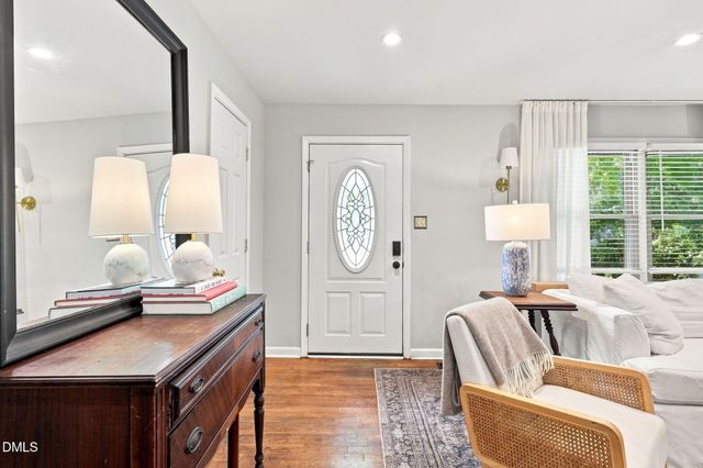913 Greenwich Street, Raleigh, NC 27610