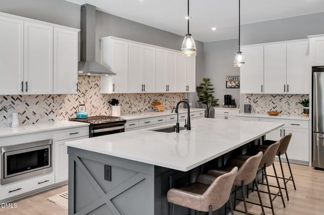 23 Crimson Way, Pittsboro, NC 27312