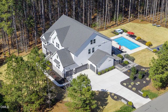 23 Crimson Way, Pittsboro, NC 27312