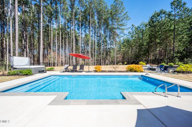 23 Crimson Way, Pittsboro, NC 27312