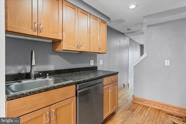 900 HARDEN CT, Baltimore, MD 21230