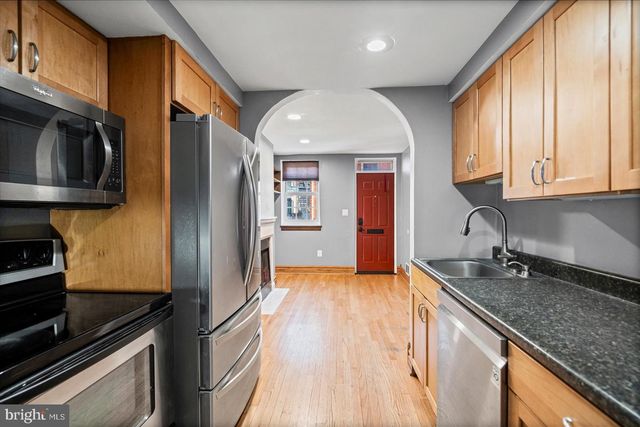 900 HARDEN CT, Baltimore, MD 21230