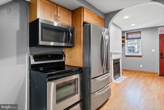 900 HARDEN CT, Baltimore, MD 21230