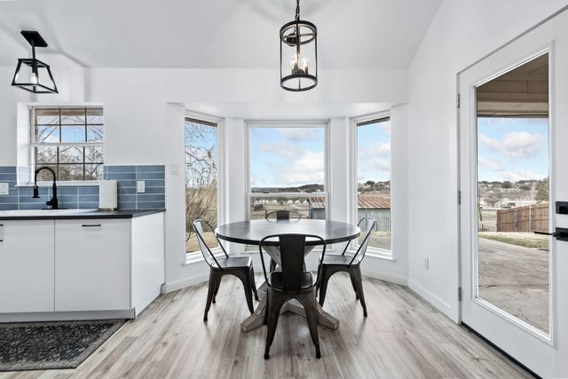 10304 Gray Oak Lane, Fort Worth, TX 76108