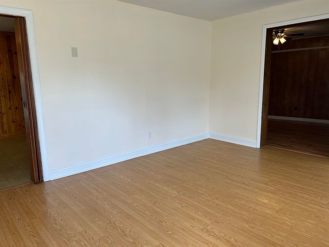 545 Hickory Ave., Johnsonville, SC 29555