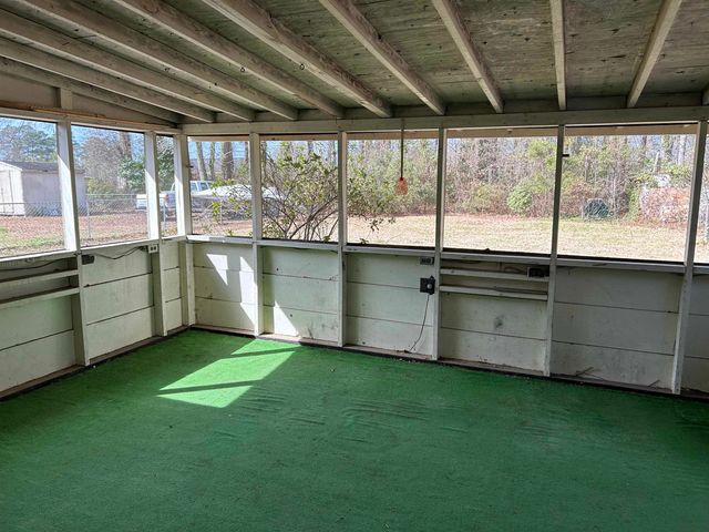 545 Hickory Ave., Johnsonville, SC 29555