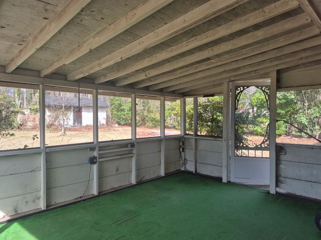 545 Hickory Ave., Johnsonville, SC 29555