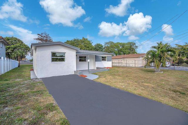 3531 NW 9th Court, Lauderhill, FL 33311