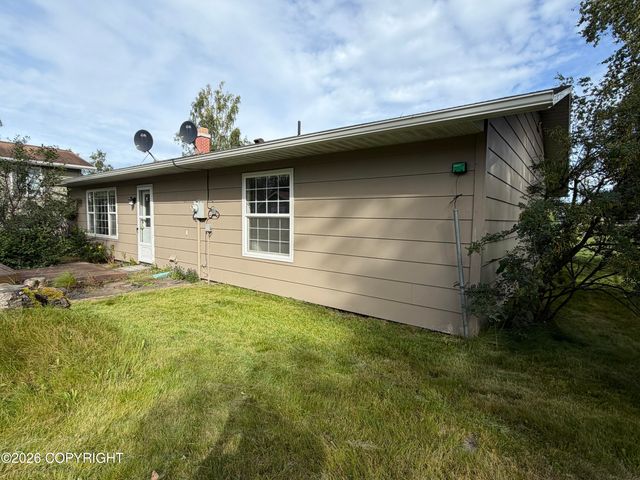 179 Trumpeter Avenue, Soldotna, AK 99669