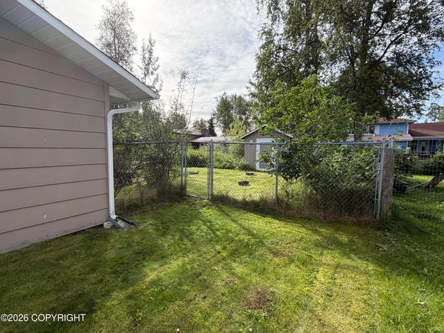 179 Trumpeter Avenue, Soldotna, AK 99669