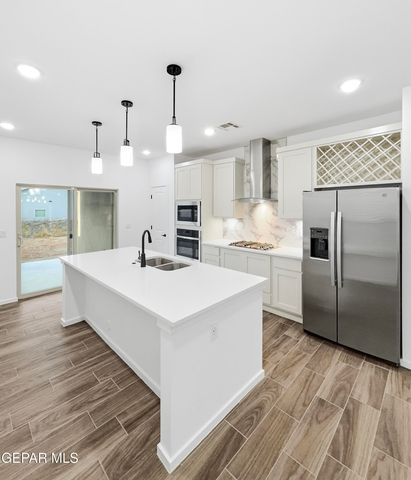 15113 Ambition Avenue, El Paso, TX 79938