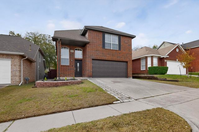 4900 Lodgepole Lane, Fort Worth, TX 76137