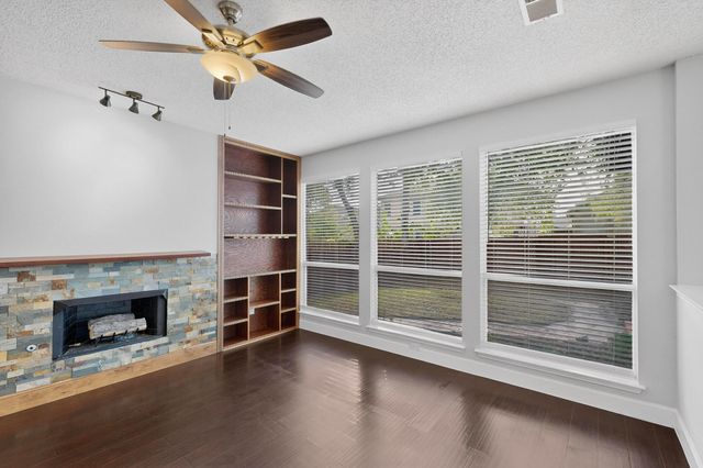 4900 Lodgepole Lane, Fort Worth, TX 76137