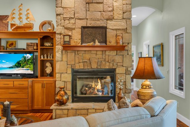 1005 Riverwatch Trce, Sparta, TN 38583