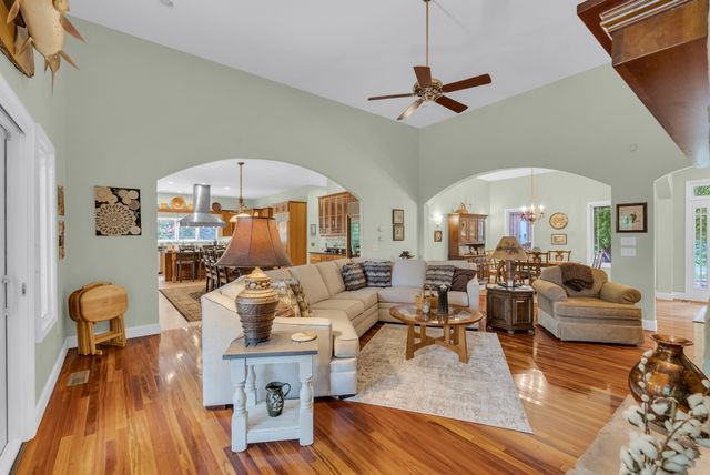 1005 Riverwatch Trce, Sparta, TN 38583