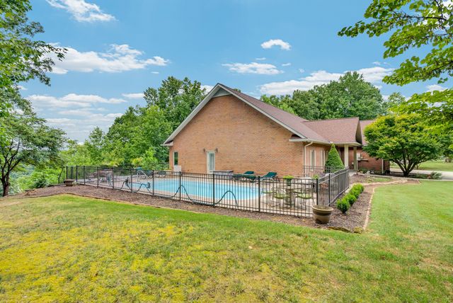 1005 Riverwatch Trce, Sparta, TN 38583
