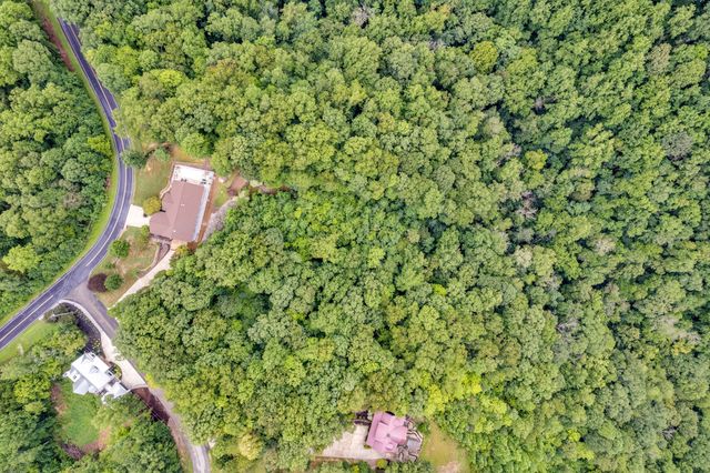 1005 Riverwatch Trce, Sparta, TN 38583