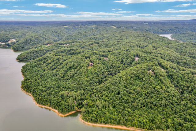 1005 Riverwatch Trce, Sparta, TN 38583