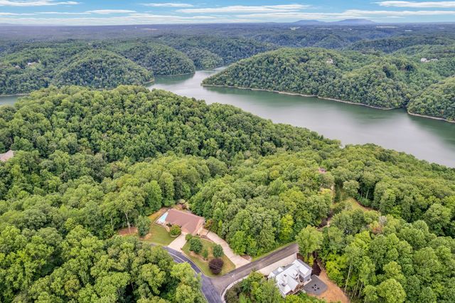 1005 Riverwatch Trce, Sparta, TN 38583