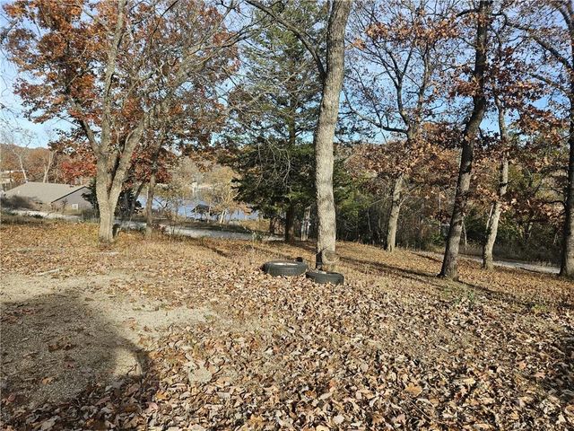 83 Ash Drive, Mapleton, KS 66754