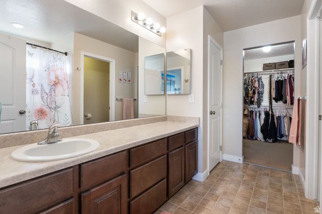 1964 E RED OAK RD, Eagle Mountain, UT 84005