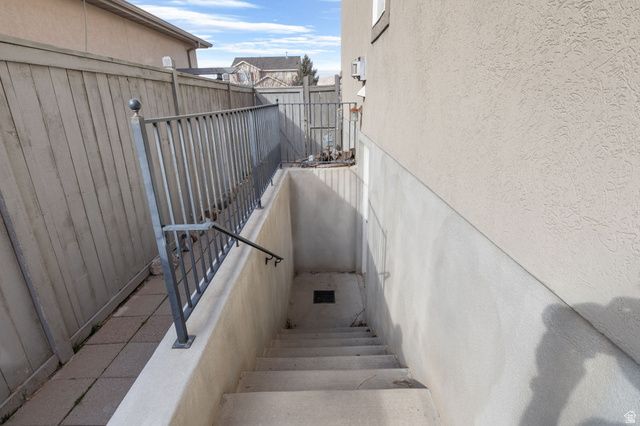 1964 E RED OAK RD, Eagle Mountain, UT 84005