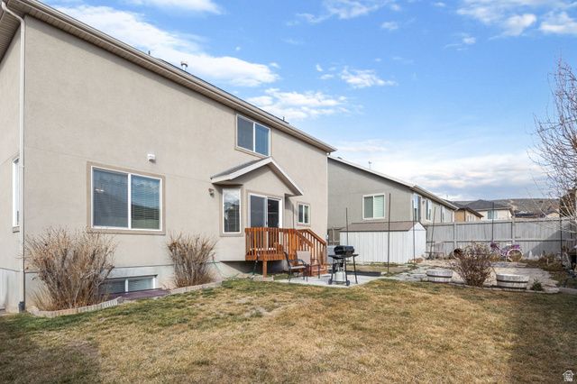 1964 E RED OAK RD, Eagle Mountain, UT 84005