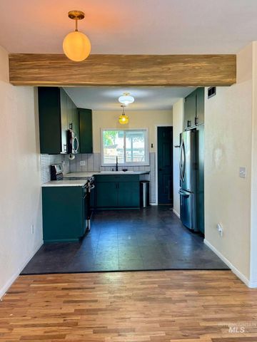 2321 2nd Ave N, Lewiston, ID 83501